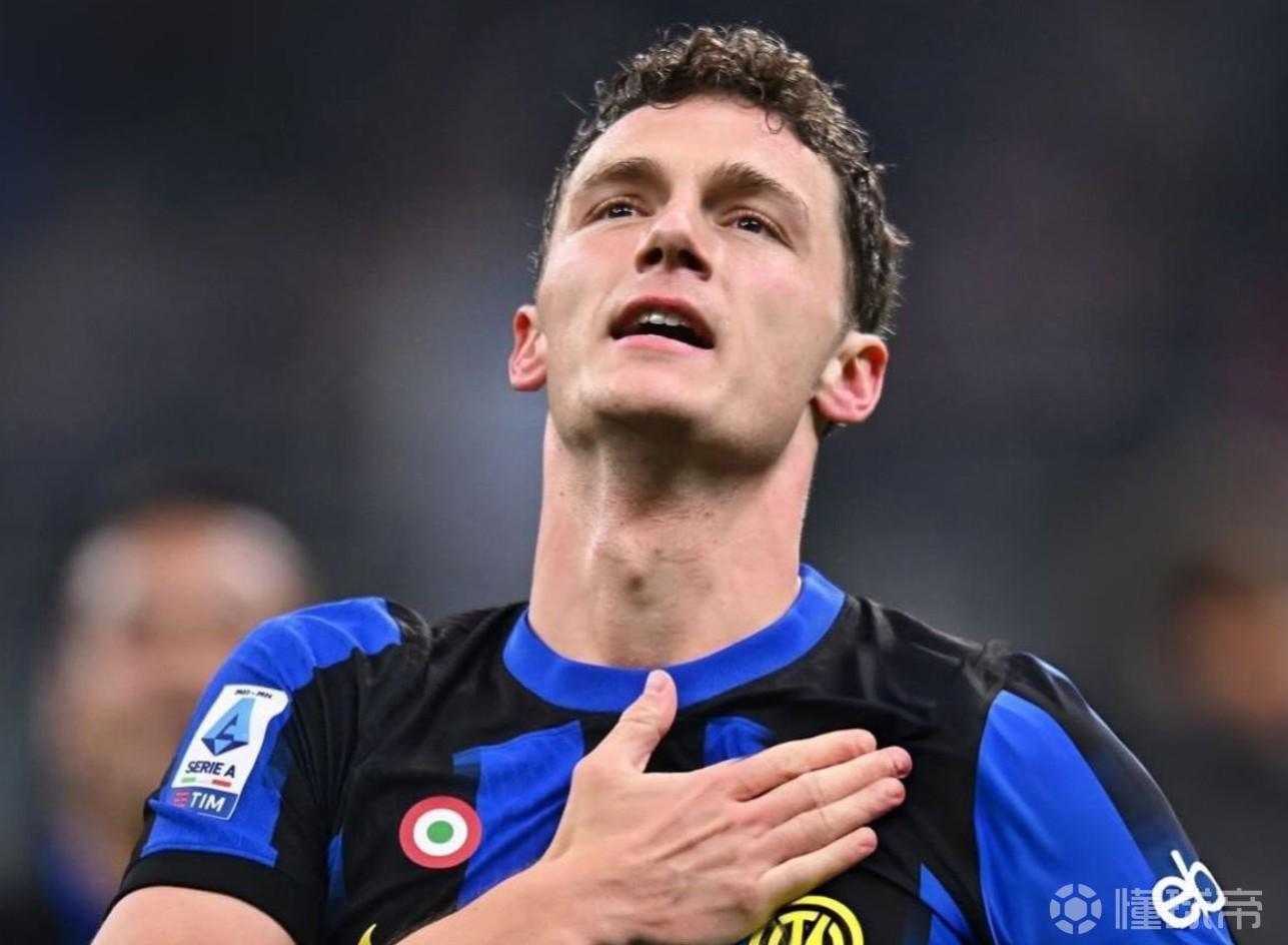 制买断条款, 这位法国后, 帕瓦尔的离